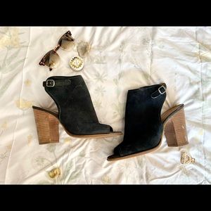 Lucky Brand Black Peep Toe High Heels with Ankle Strap Size 10M